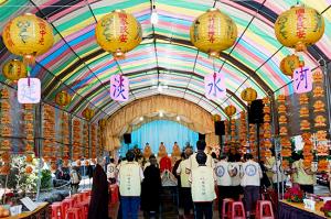 2013 全民祈福暨家庭安康淡水河祭法會